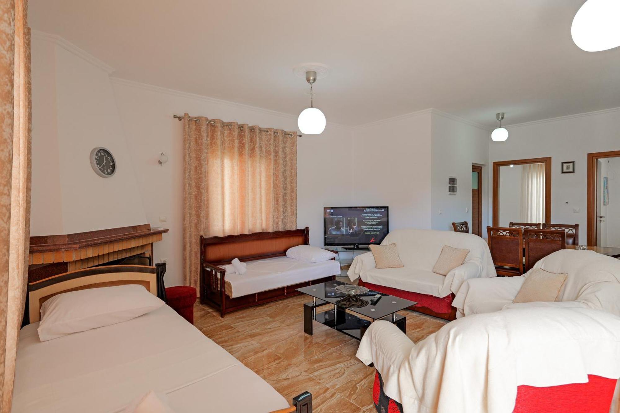 Guest House Moonlight Ksamil Exterior foto